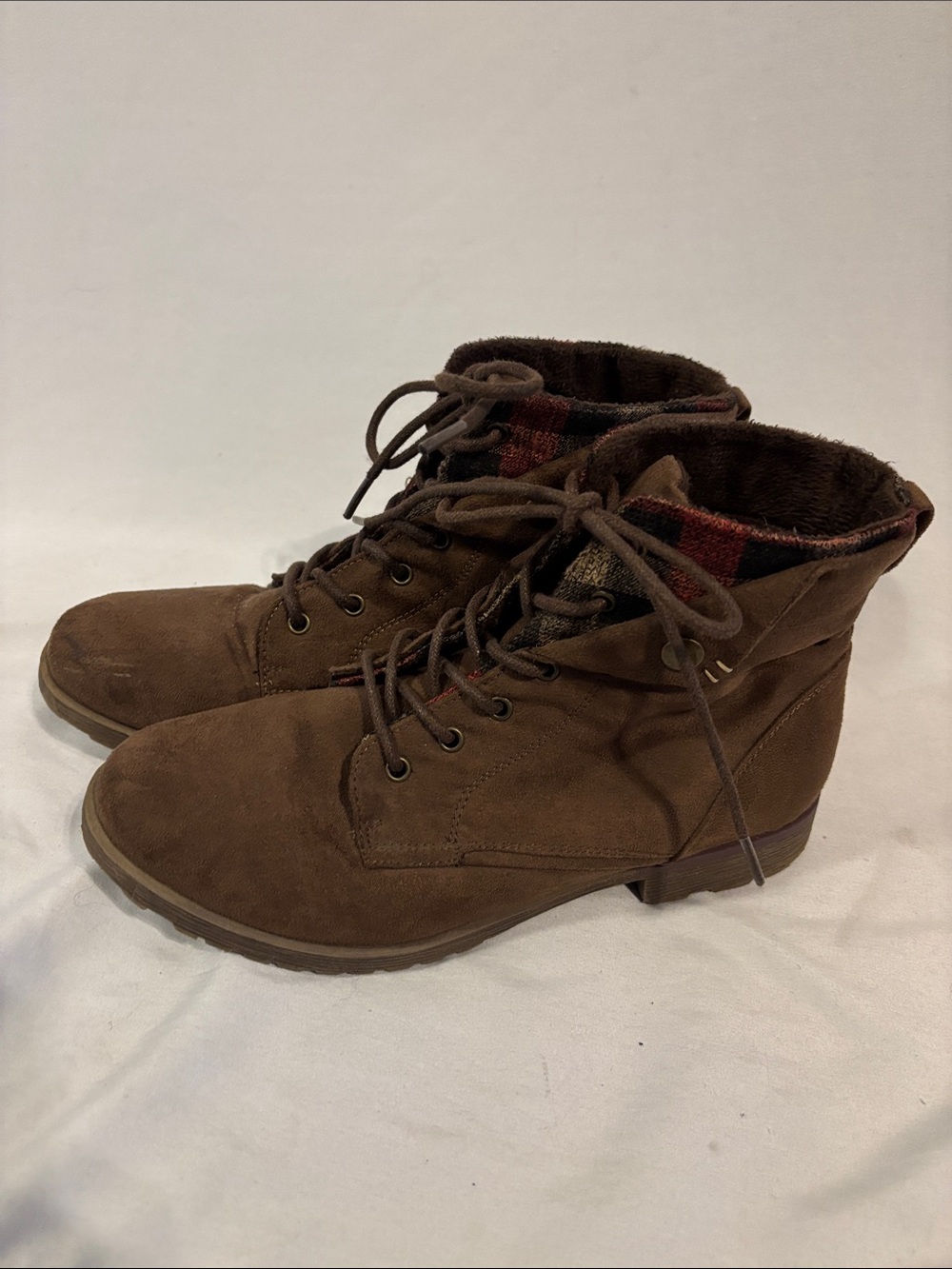 Rock & Candy Tavin Brown Faux Suede Lace Up Shoes Hiking Boots 7.5
